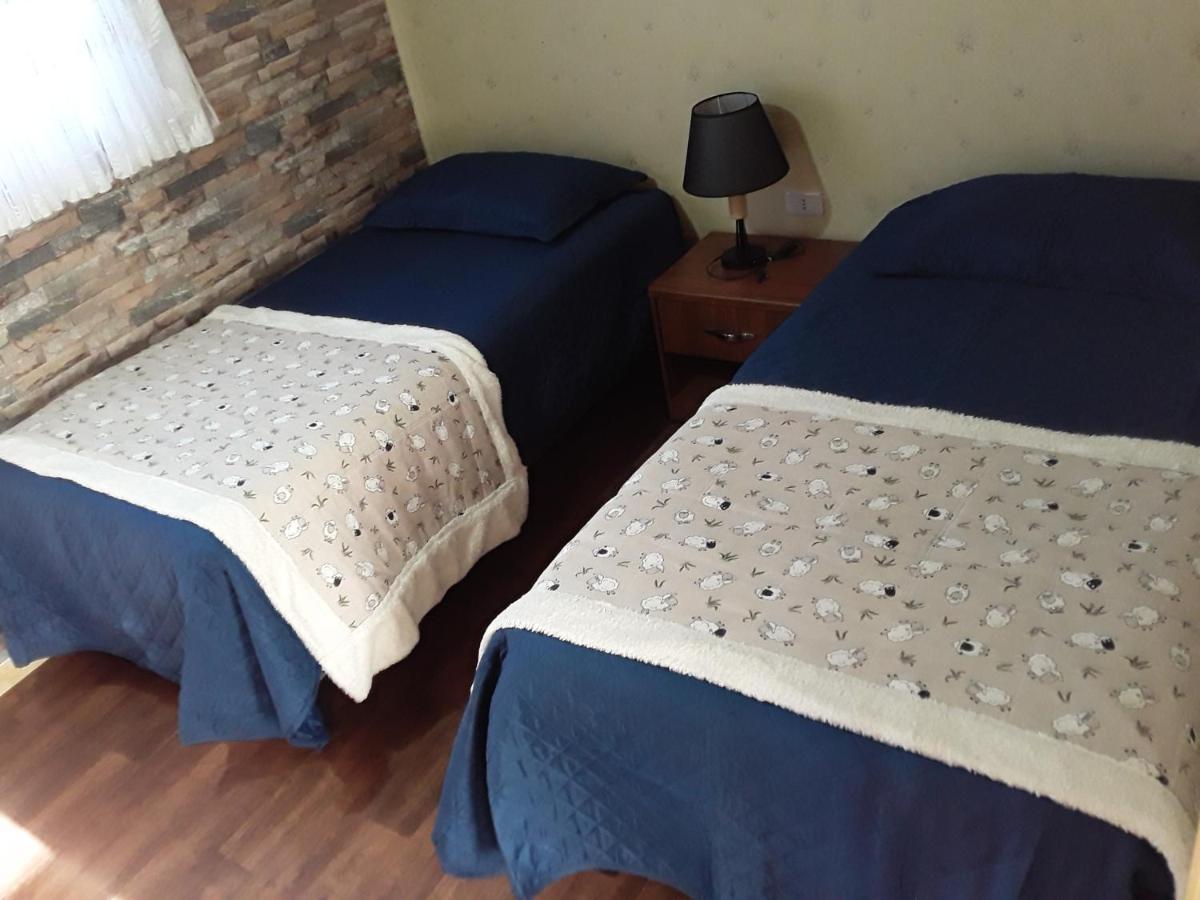 Hostal Don Pedro Puerto Natales Eksteriør billede
