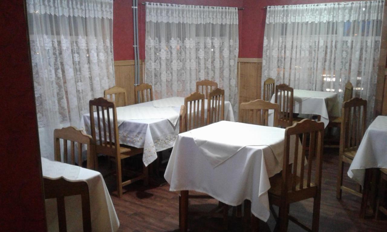 Hostal Don Pedro Puerto Natales Eksteriør billede